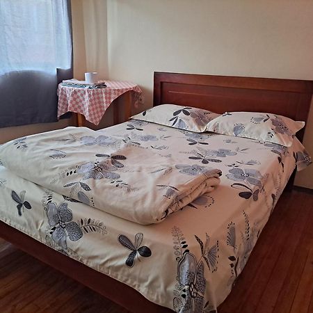 Albergue Camry Backpackers佳美背包客旅馆 กูเอ็งกา ภายนอก รูปภาพ