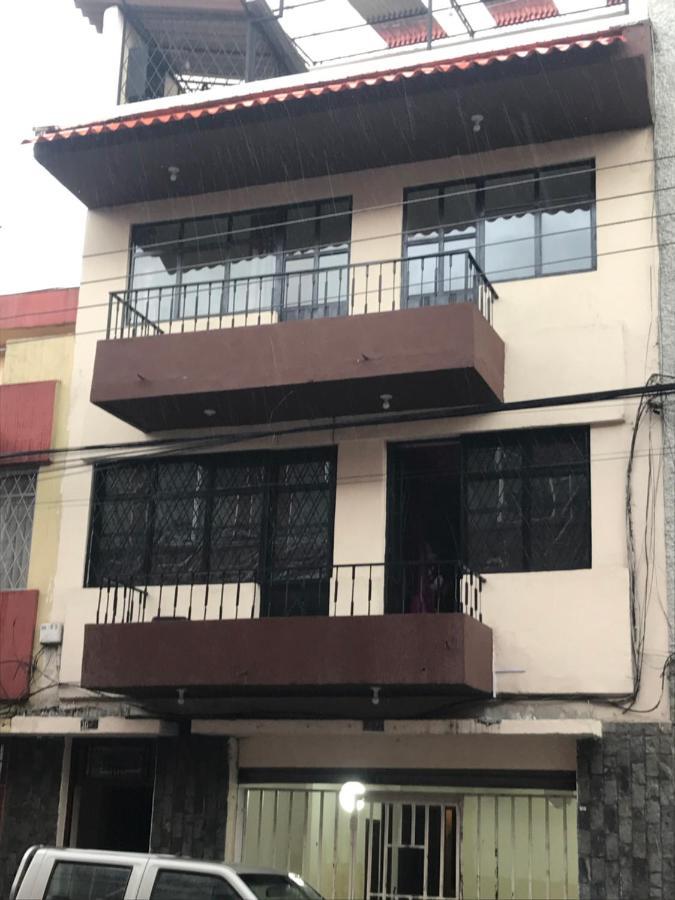 Albergue Camry Backpackers佳美背包客旅馆 กูเอ็งกา ภายนอก รูปภาพ
