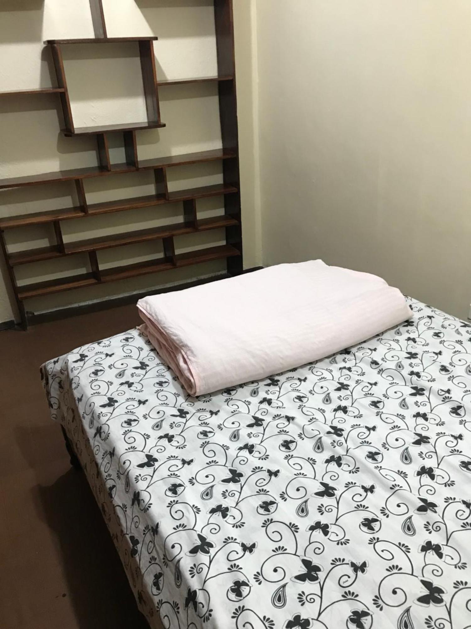 Albergue Camry Backpackers佳美背包客旅馆 กูเอ็งกา ภายนอก รูปภาพ