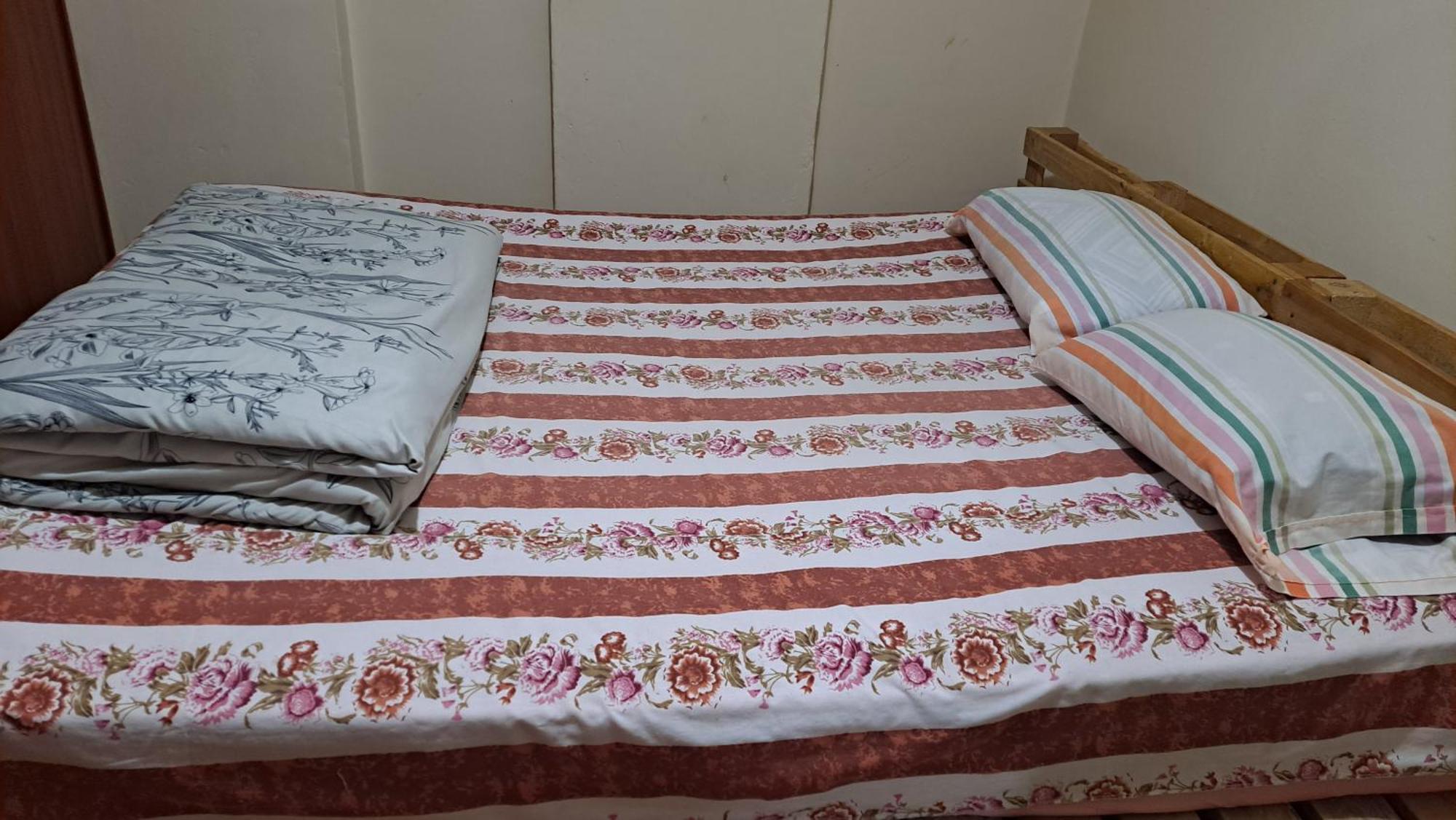 Albergue Camry Backpackers佳美背包客旅馆 กูเอ็งกา ภายนอก รูปภาพ