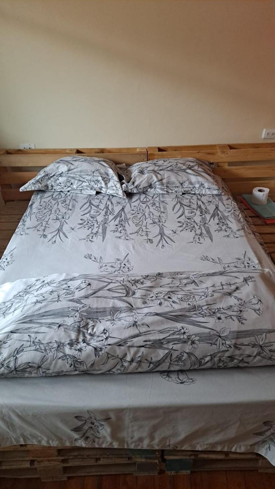 Albergue Camry Backpackers佳美背包客旅馆 กูเอ็งกา ภายนอก รูปภาพ