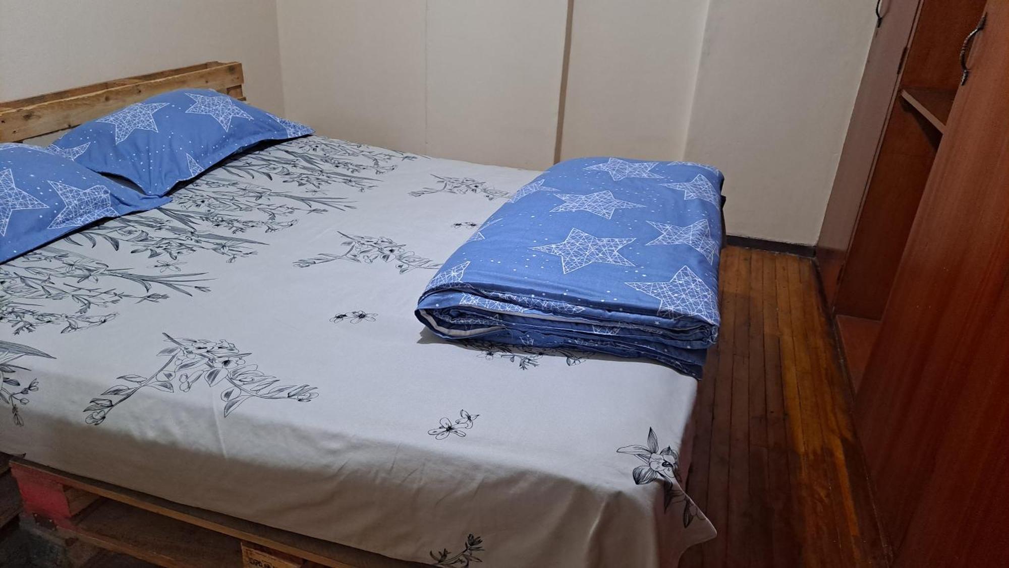 Albergue Camry Backpackers佳美背包客旅馆 กูเอ็งกา ภายนอก รูปภาพ