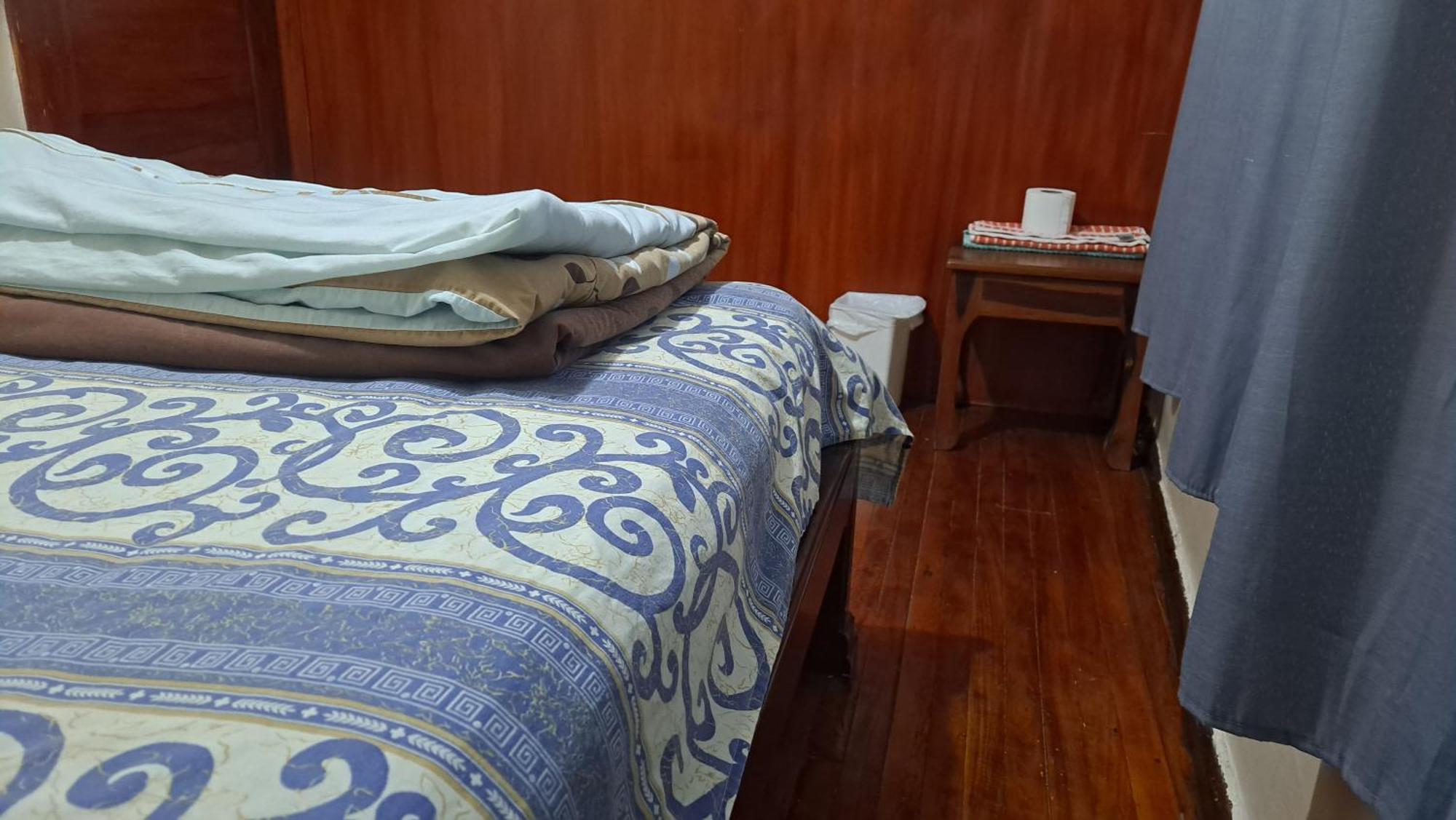 Albergue Camry Backpackers佳美背包客旅馆 กูเอ็งกา ภายนอก รูปภาพ