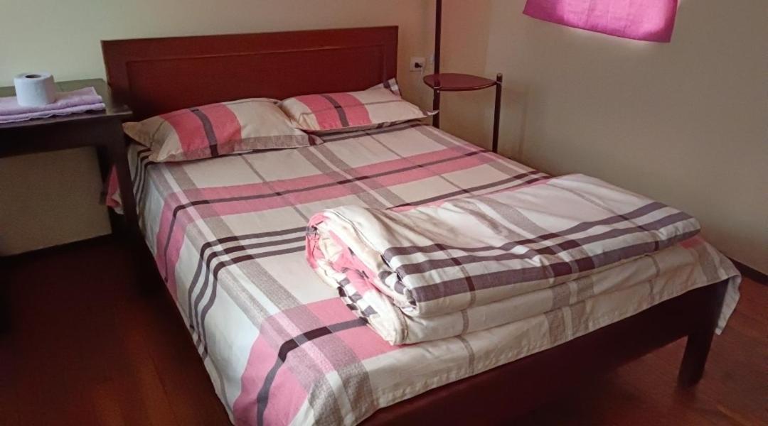 Albergue Camry Backpackers佳美背包客旅馆 กูเอ็งกา ภายนอก รูปภาพ